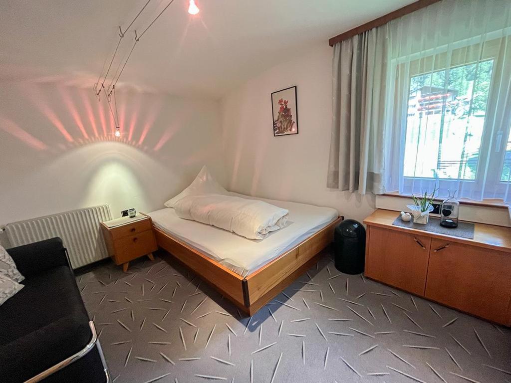 Haus Netzer Elisabeth Apartamento Sankt Gallenkirch Exterior foto
